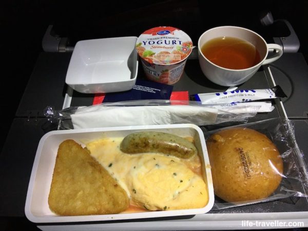シンガポール航空・成田行きの機内食（朝食）
